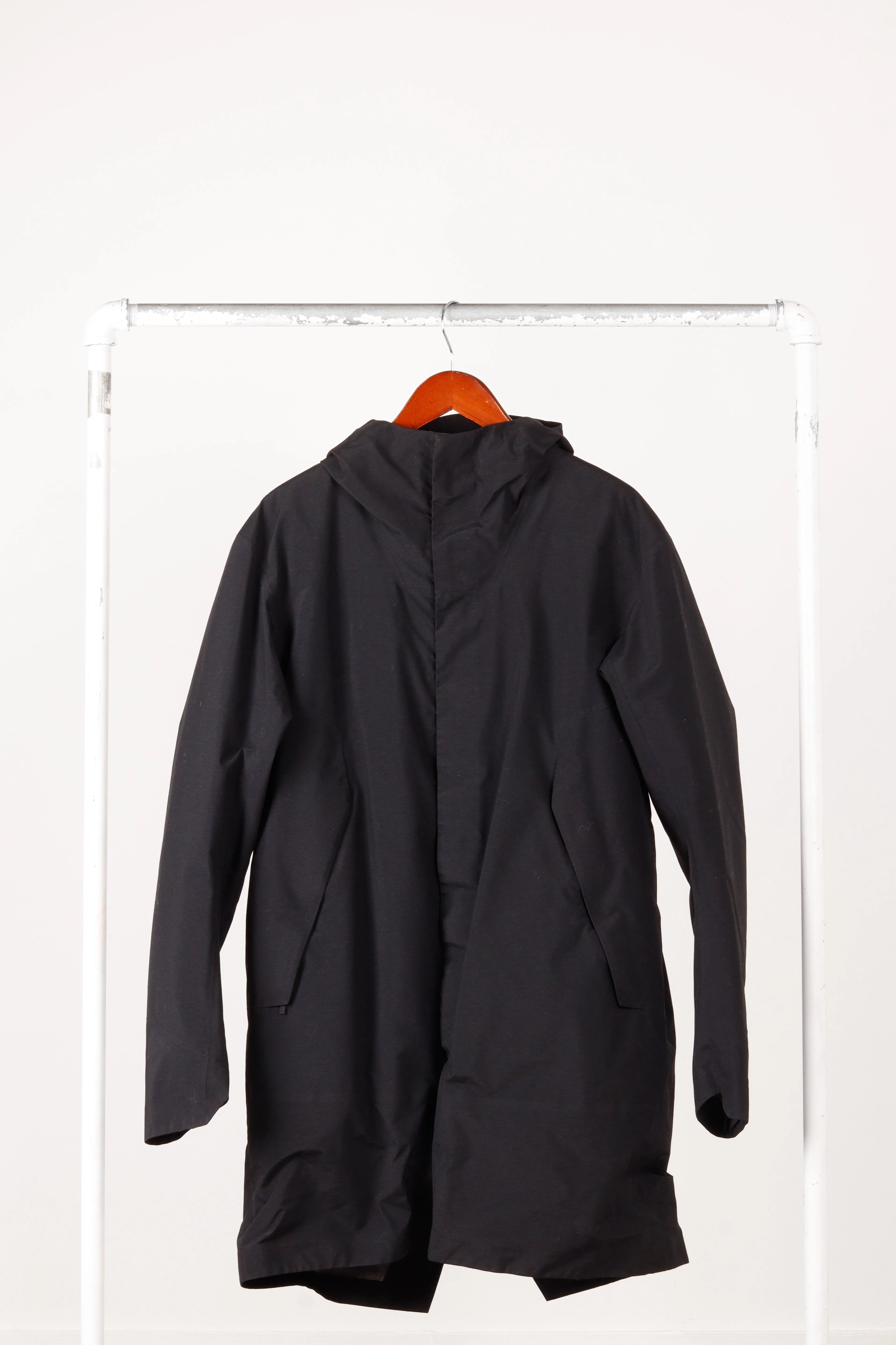Arc'teryx Veilance FW21 'Monitor' Down Coat Black (2021)