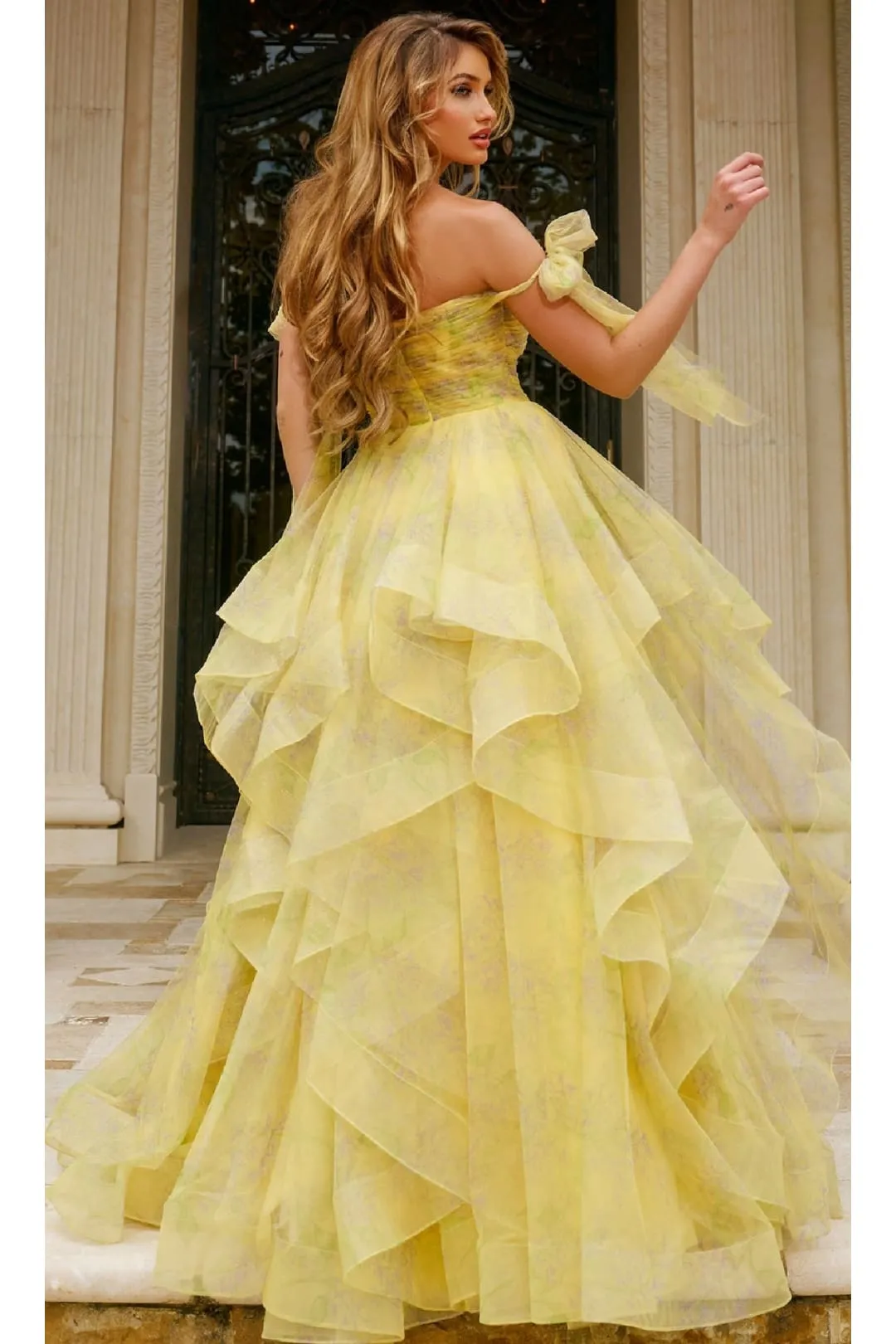 Long Prom Dress: Jovani 40400